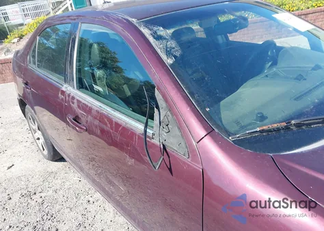 2011 Mercury Milan Premier из США, поврежденный, VIN 3MEHM0JG9BR605266